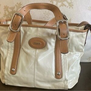 Pre loved authentic Tod’s G line bag